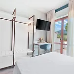 Elba Vibe Smart ホテル 2*