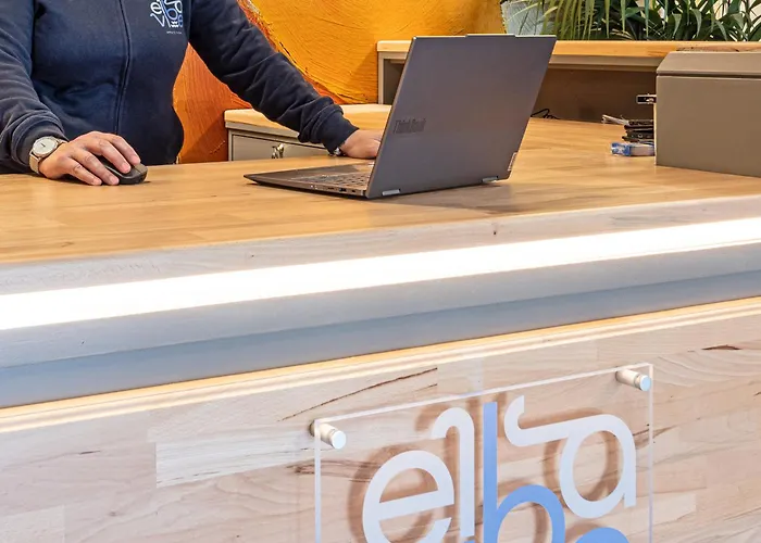 Elba Vibe Smart 2* 坎普码港