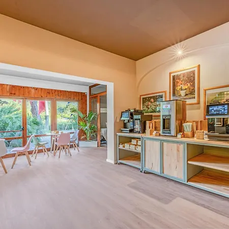 Elba Vibe Smart Hotel 2*